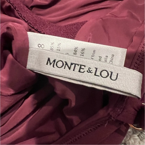 Monte & Lou Hidden Underwire DD/E V Neck Maillot US size 2 (AU8) Raisin Swimsuit - Picture 8 of 13